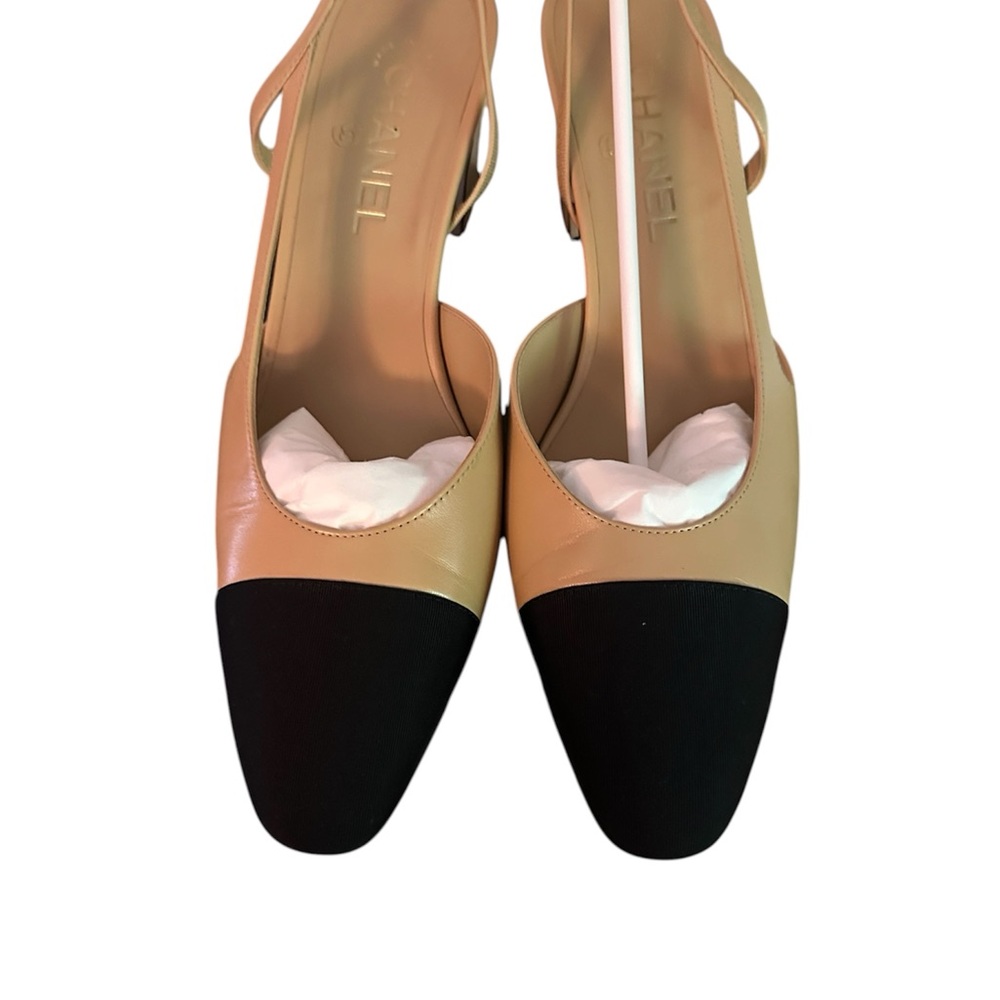 CHANEL Beige Leather Slingback Pumps with Black Cap Toe